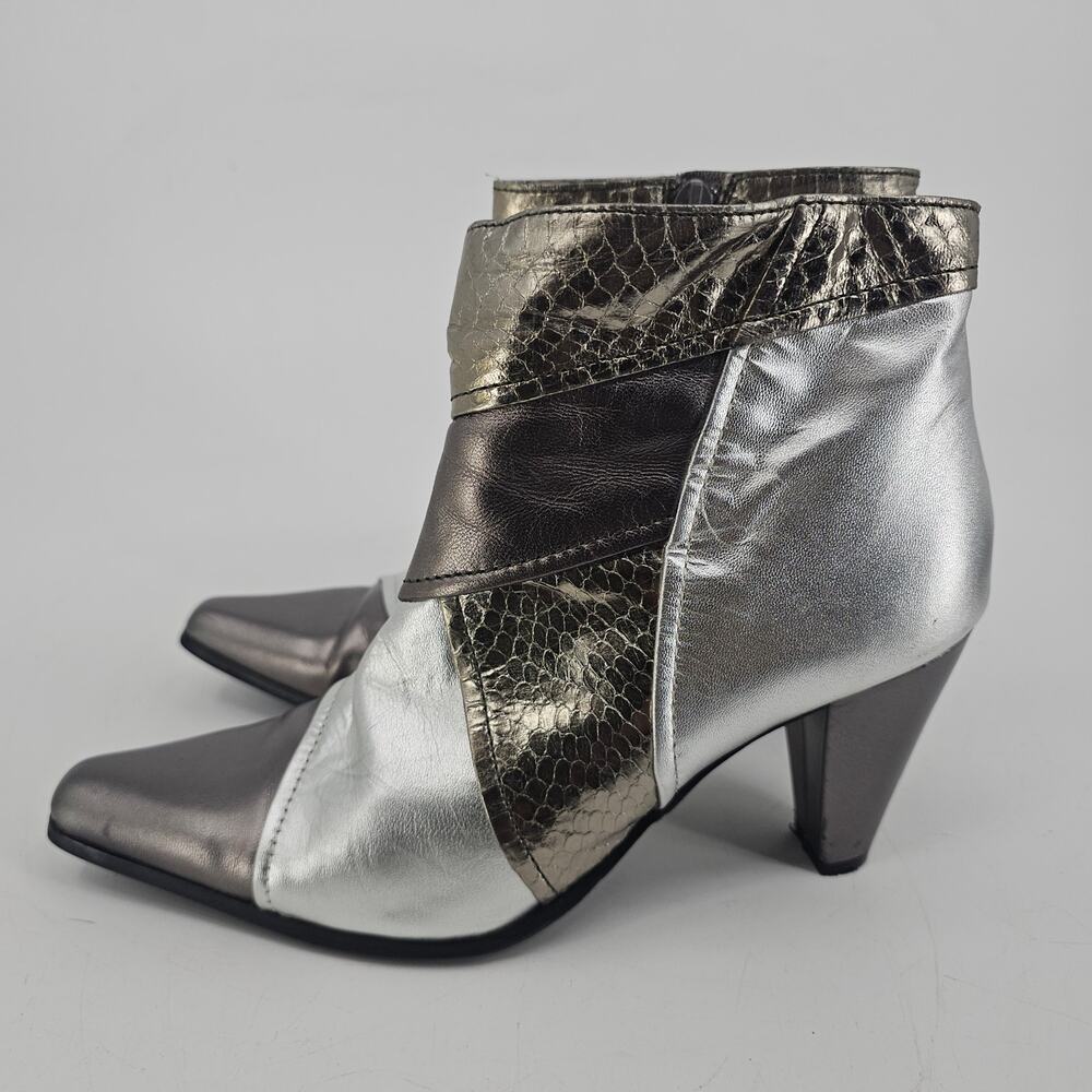 Vintage Bellini Patchwork Metallic Gray Heeled Le… - image 3